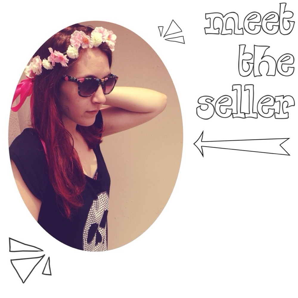 🌻MEET THE SELLER🌻